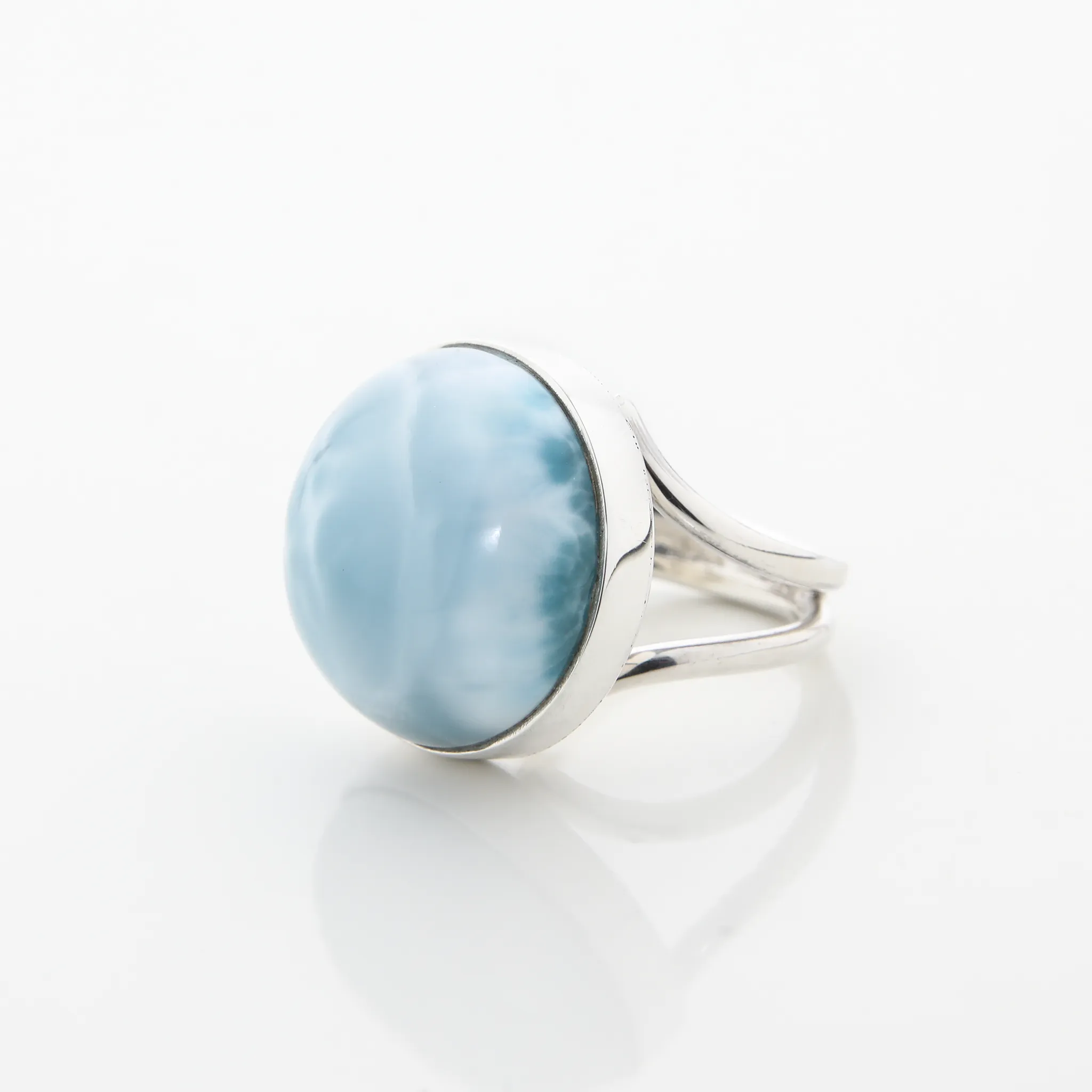 Larimar Ring Campanita