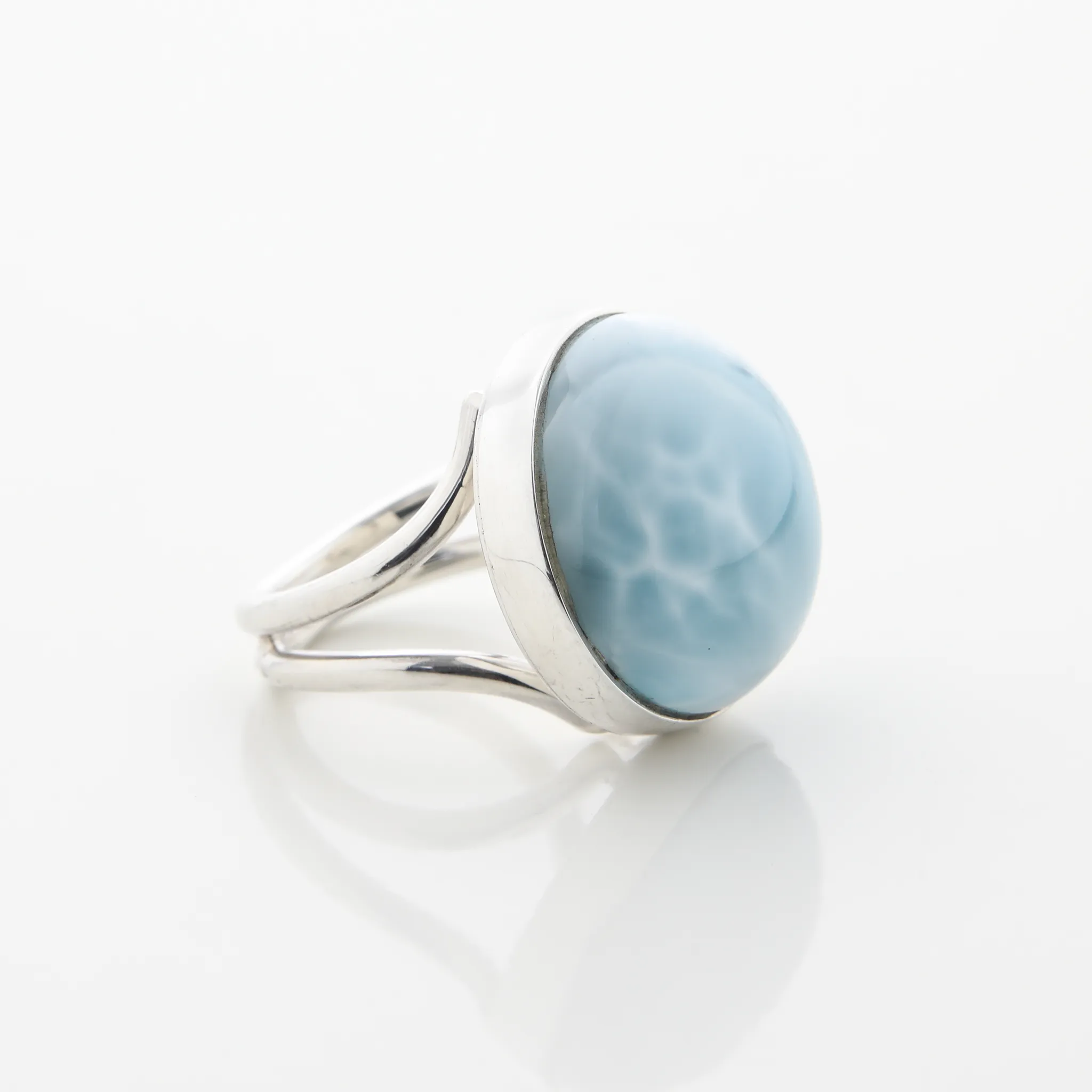 Larimar Ring Campanita